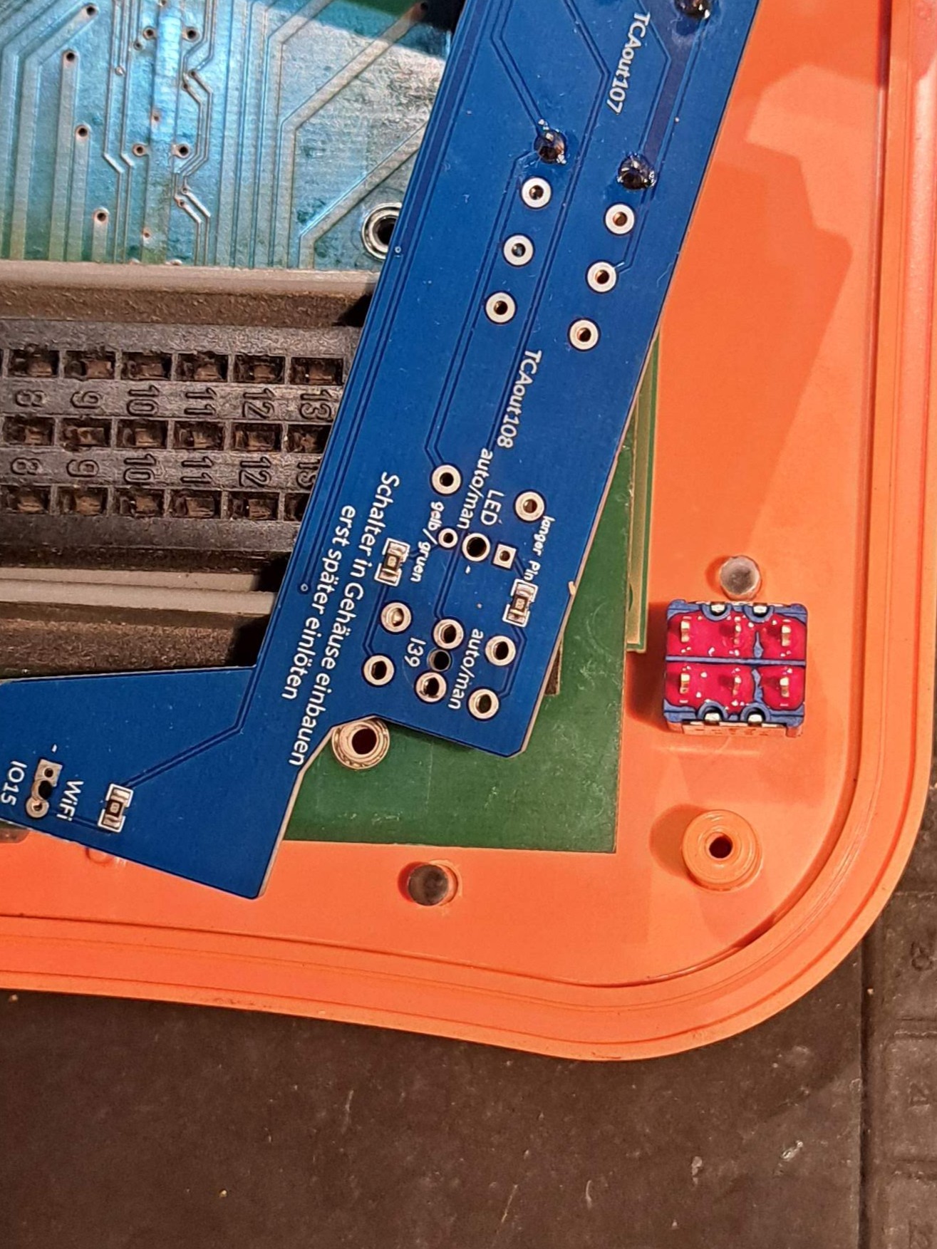 für die vollständige Funktion müssen nur 3 Löcher in das Amaspray+ Gehäuse gebohrt werden