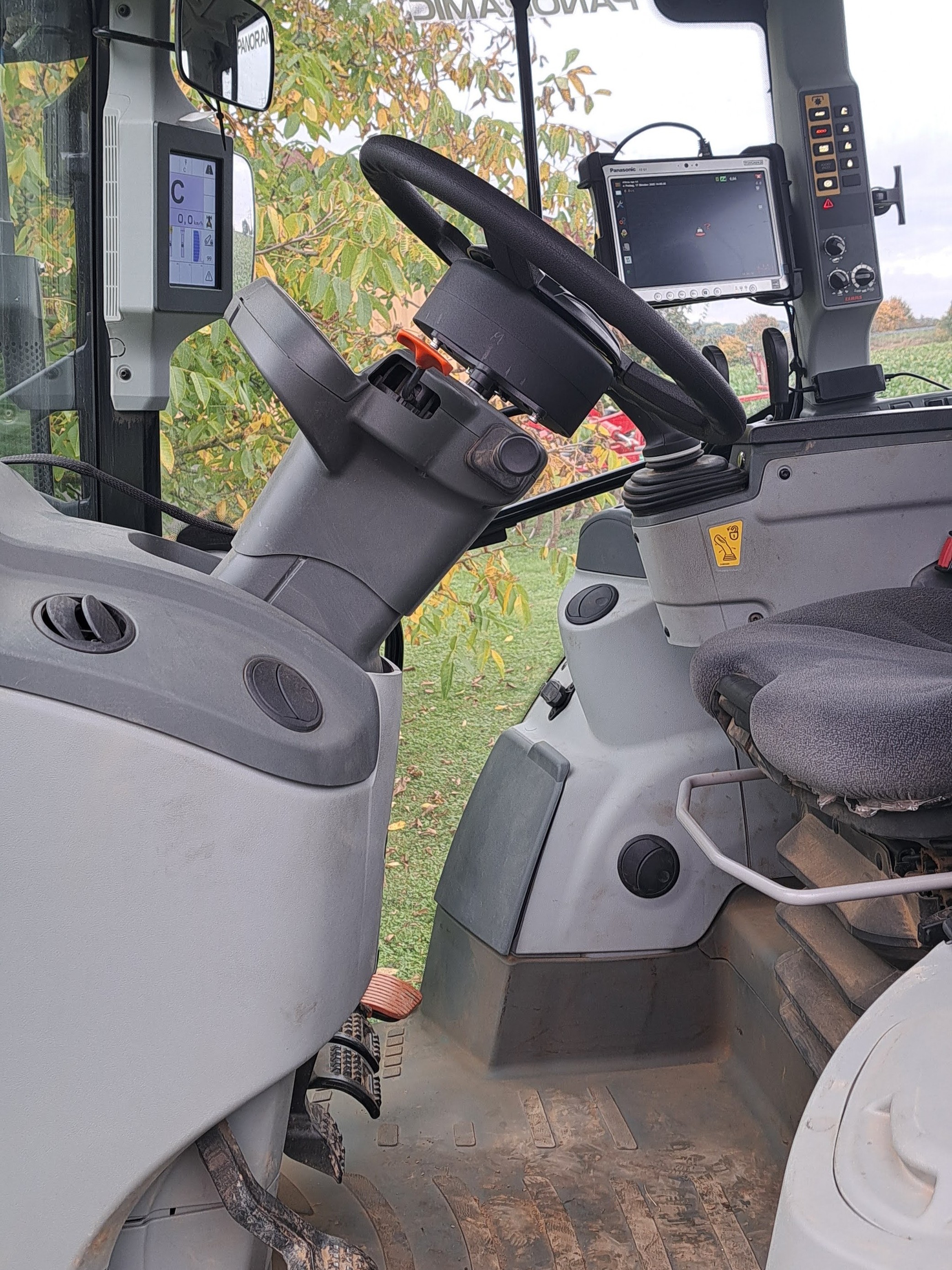 Claas Arion: Ringmotor Montagebeispiel